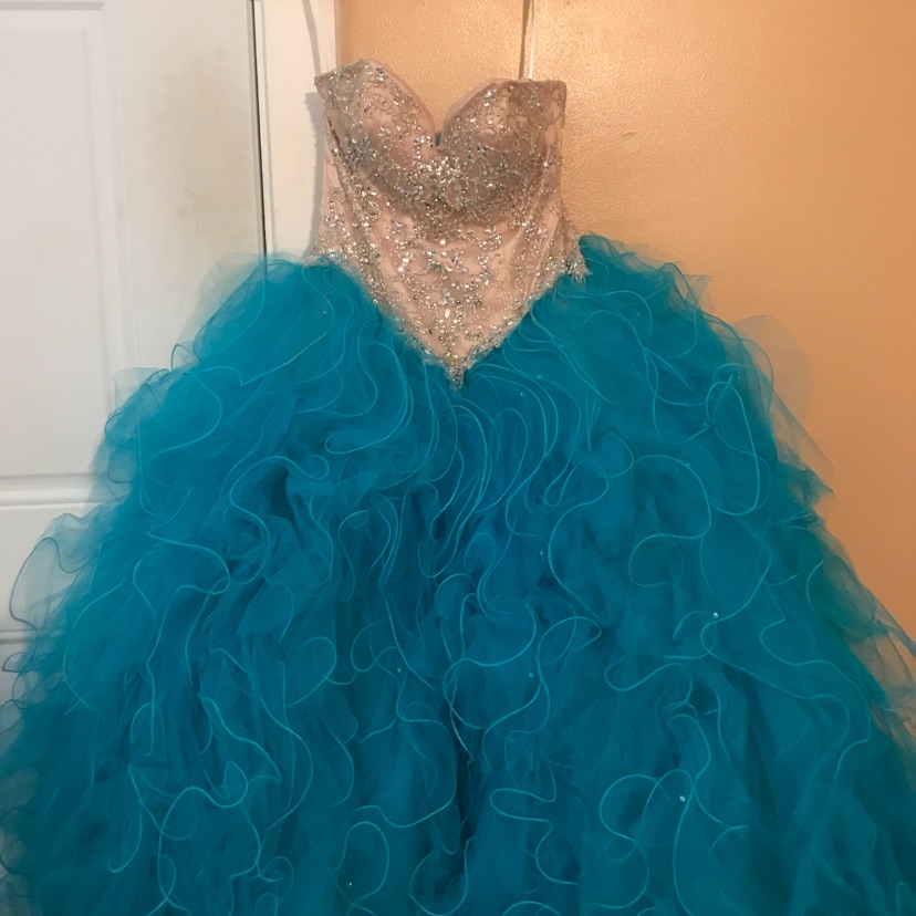 Homecoming / Quinceanera Ball Gown Style Dress